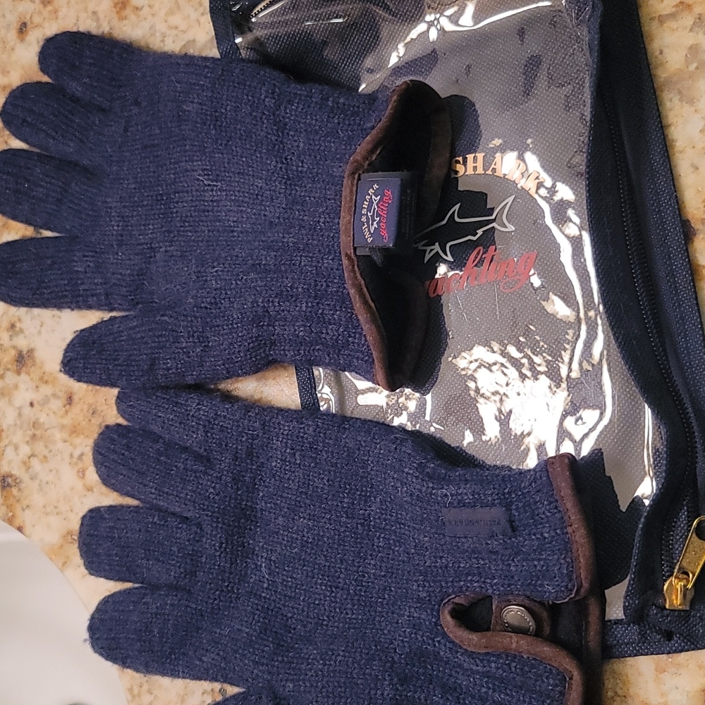 Paul and Shark wool gloves Navy like new